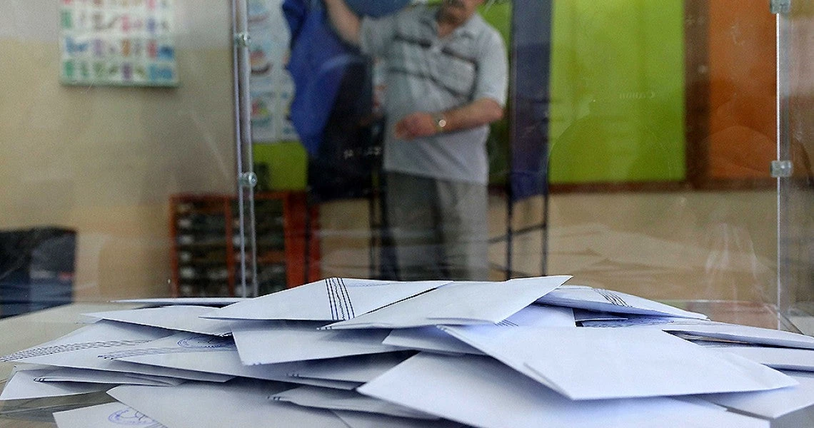 Εντονο παρασκήνιο: Οι περικοπές στις συντάξεις φέρνουν εκλογές το φθινόπωρο; – Ανησυχία στο εσωτερικό του ΣΥΡΙΖΑ